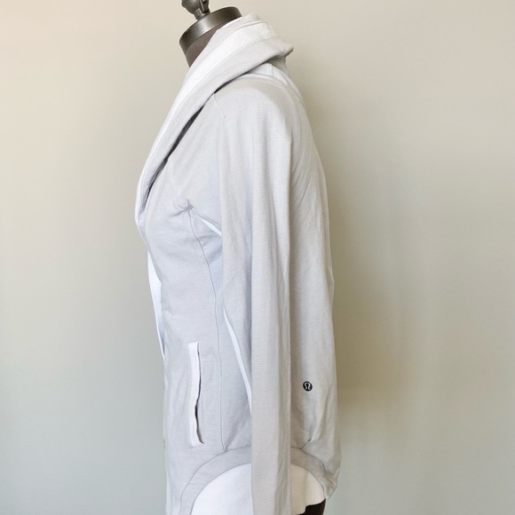 Lululemon to class jacket Size 6 Grey - Picture 6 of 11